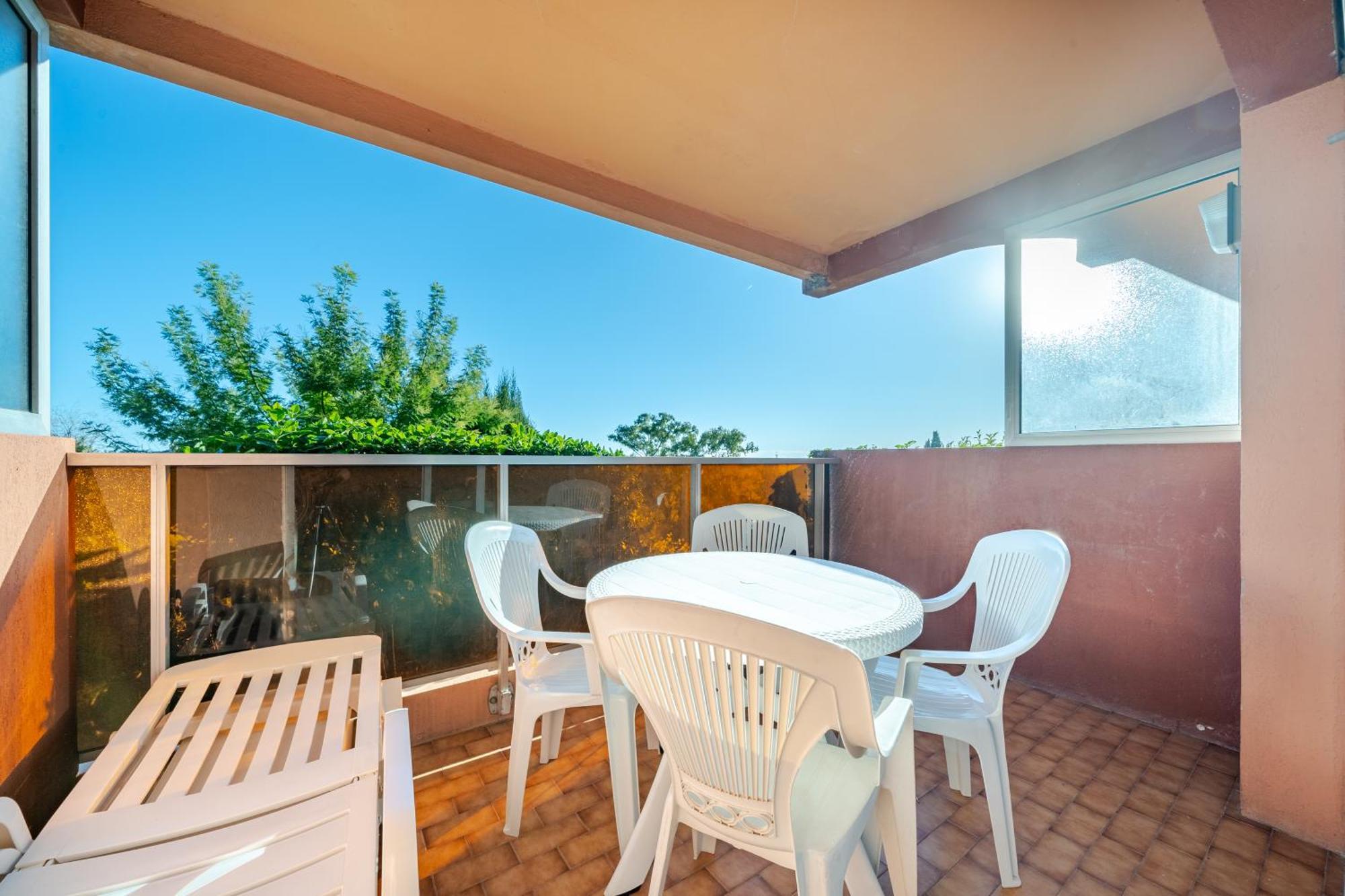 Aparthotel Le Golfe Bleu Roquebrune-Cap-Martin Exterior foto