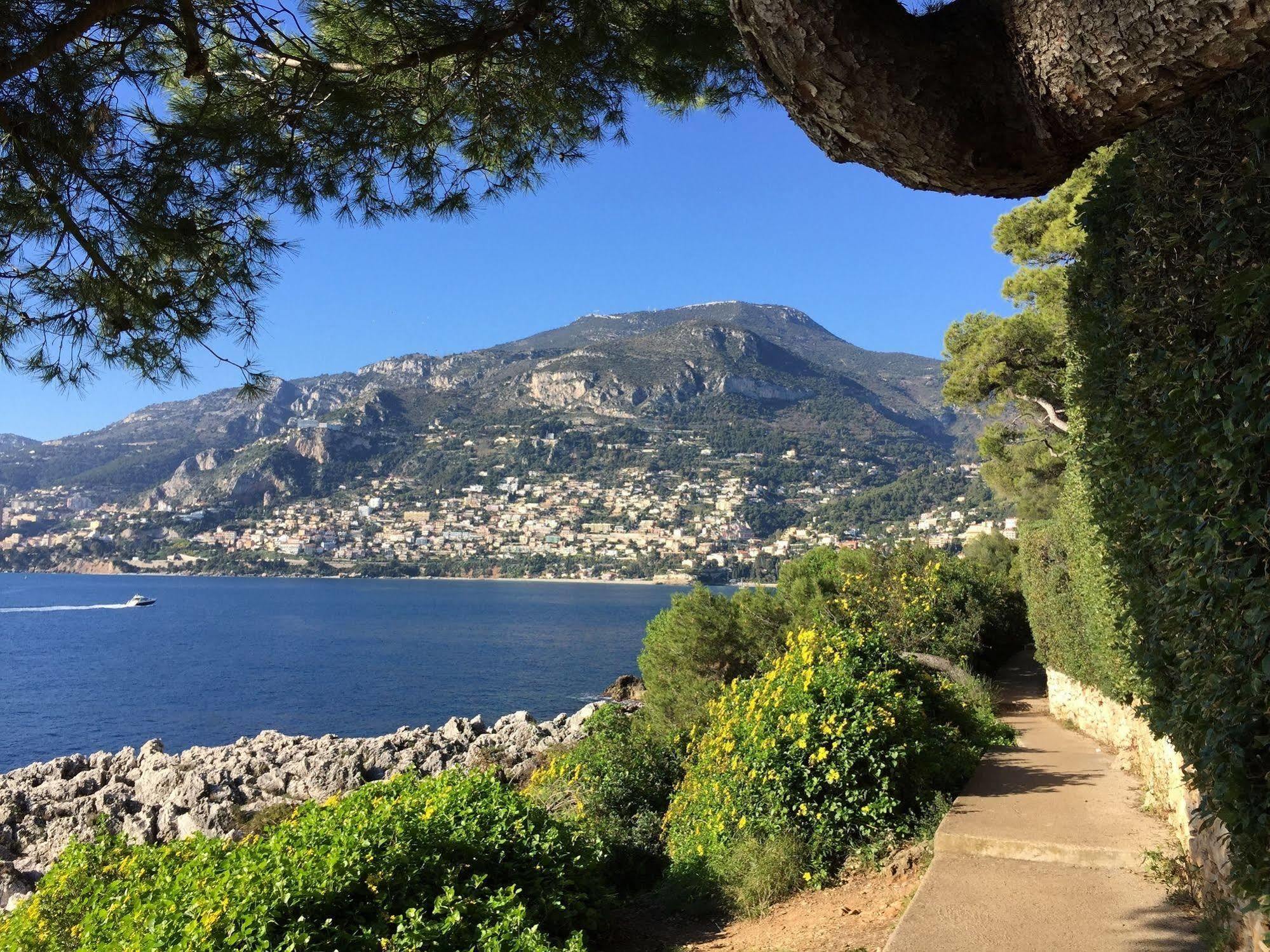 Aparthotel Le Golfe Bleu Roquebrune-Cap-Martin Exterior foto